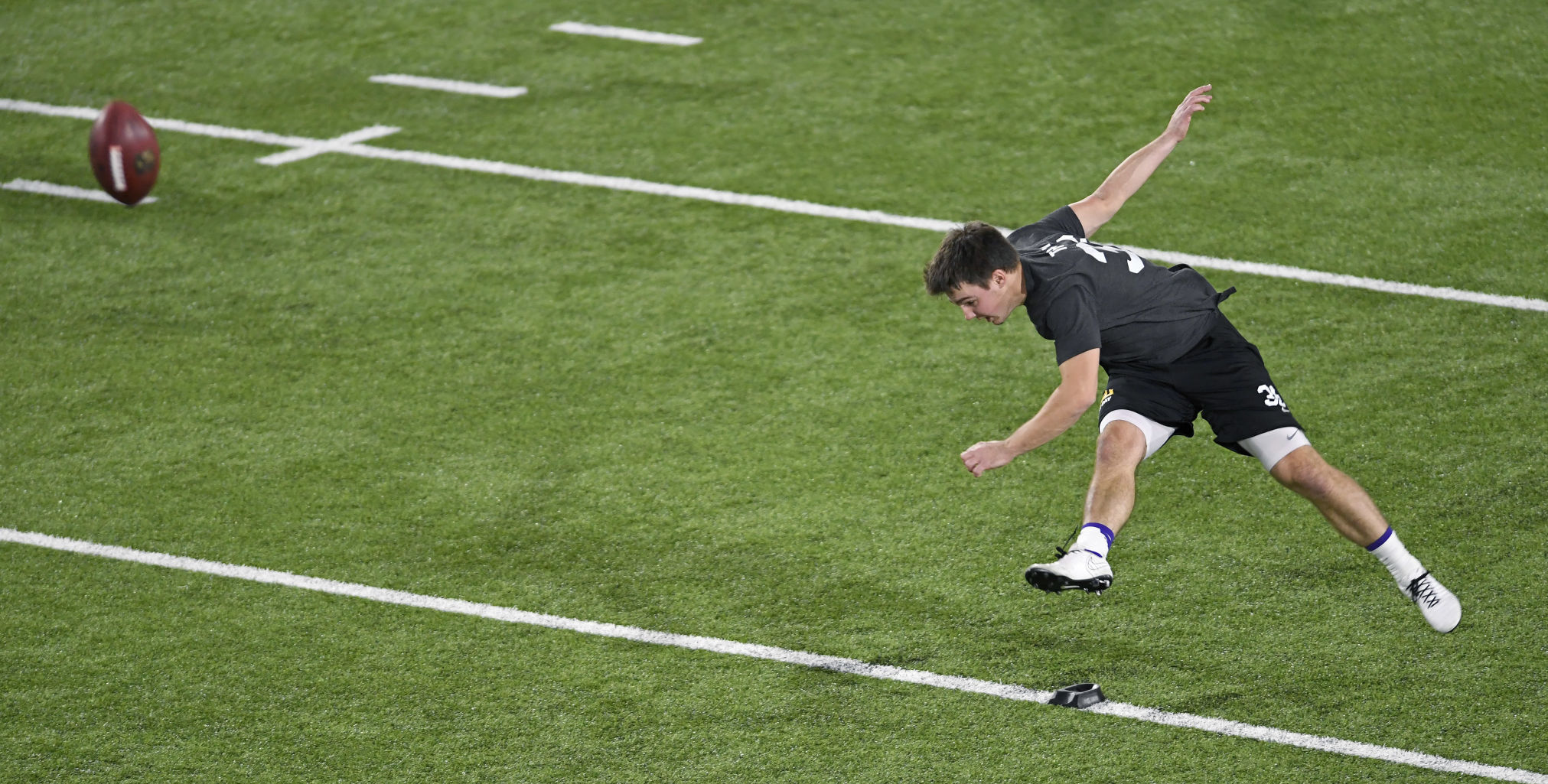 lsuproday1630.032319 bf.jpg